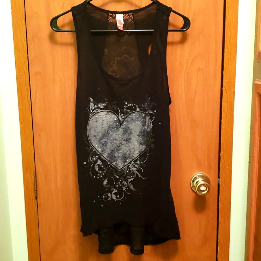 XL tank top - Picture 1 of 4